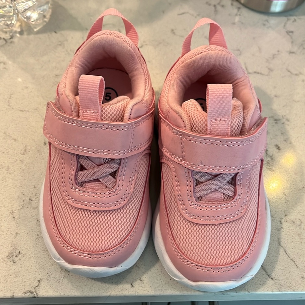 Cat & Jack baby girl shoes size 5